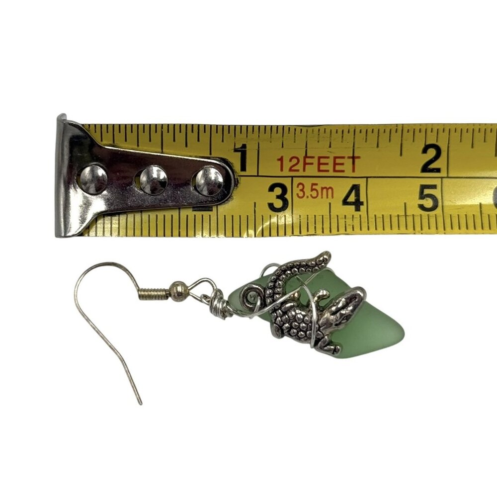 Green Sea Glass Alligator Earrings Florida Vacation Swamp Coastal Lake Southern - Picture 4 of 4